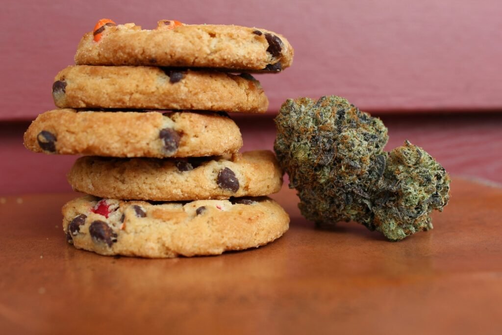 Can i order cannabis edibles for delivery in bangkok?